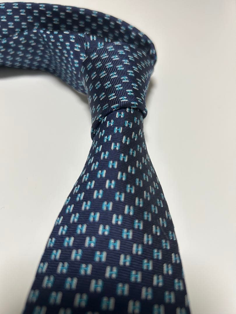 エルメス　HERMES フランボワイヤン・ウェブネクタイ　H柄