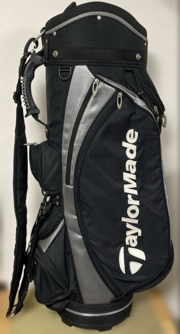 テーラーメイド/TaylorMade キャディバック　黒グレー　フードあり