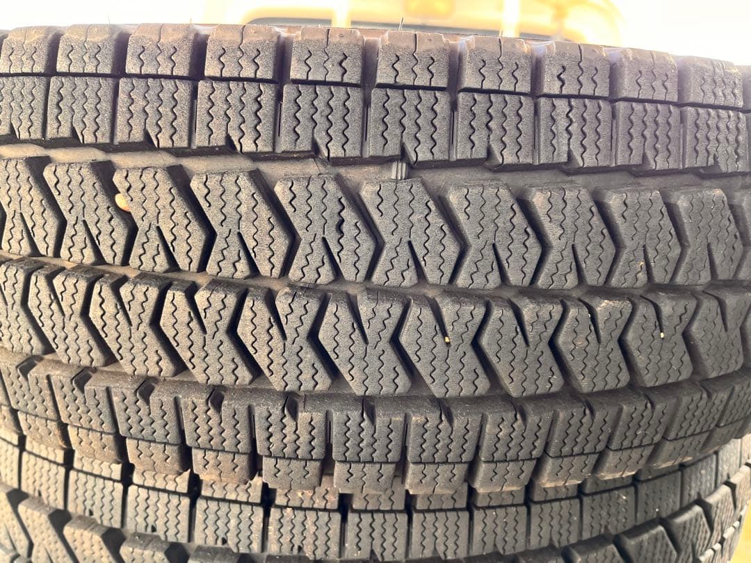 195/80R15 24年　スタッドレス　4本セット