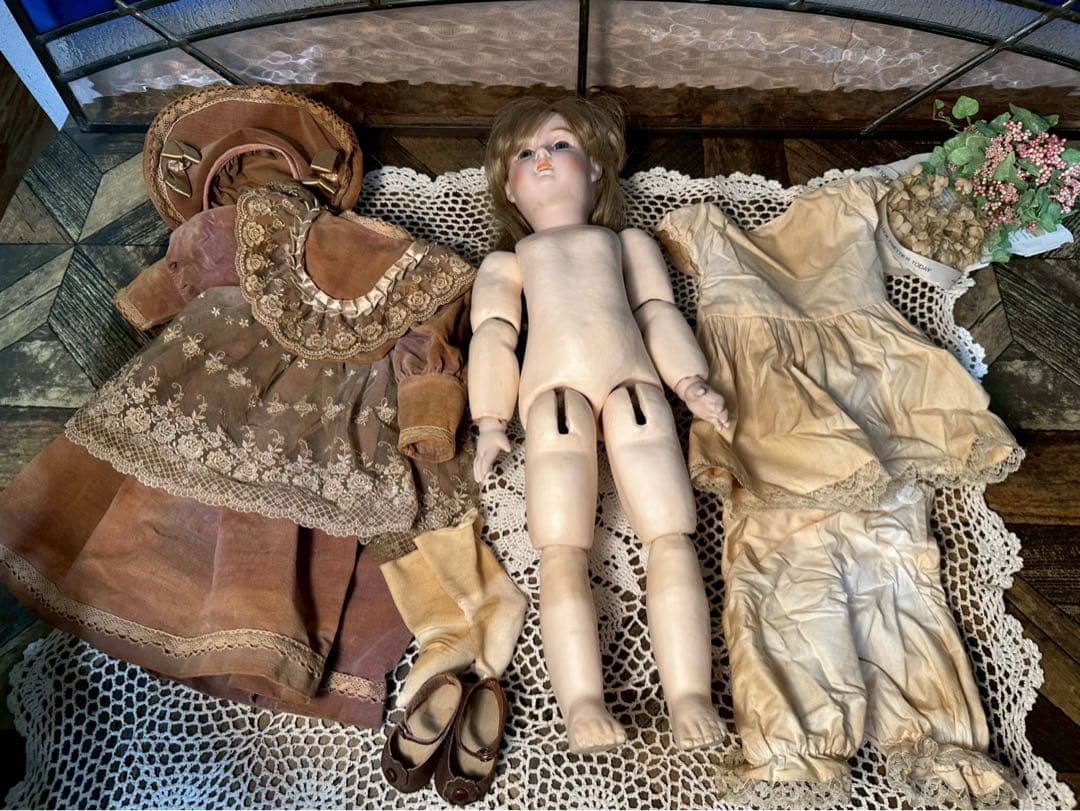 お*た様 ジュモー ビスクドール アンティーク インテリア 人形 陶器人形 ビン