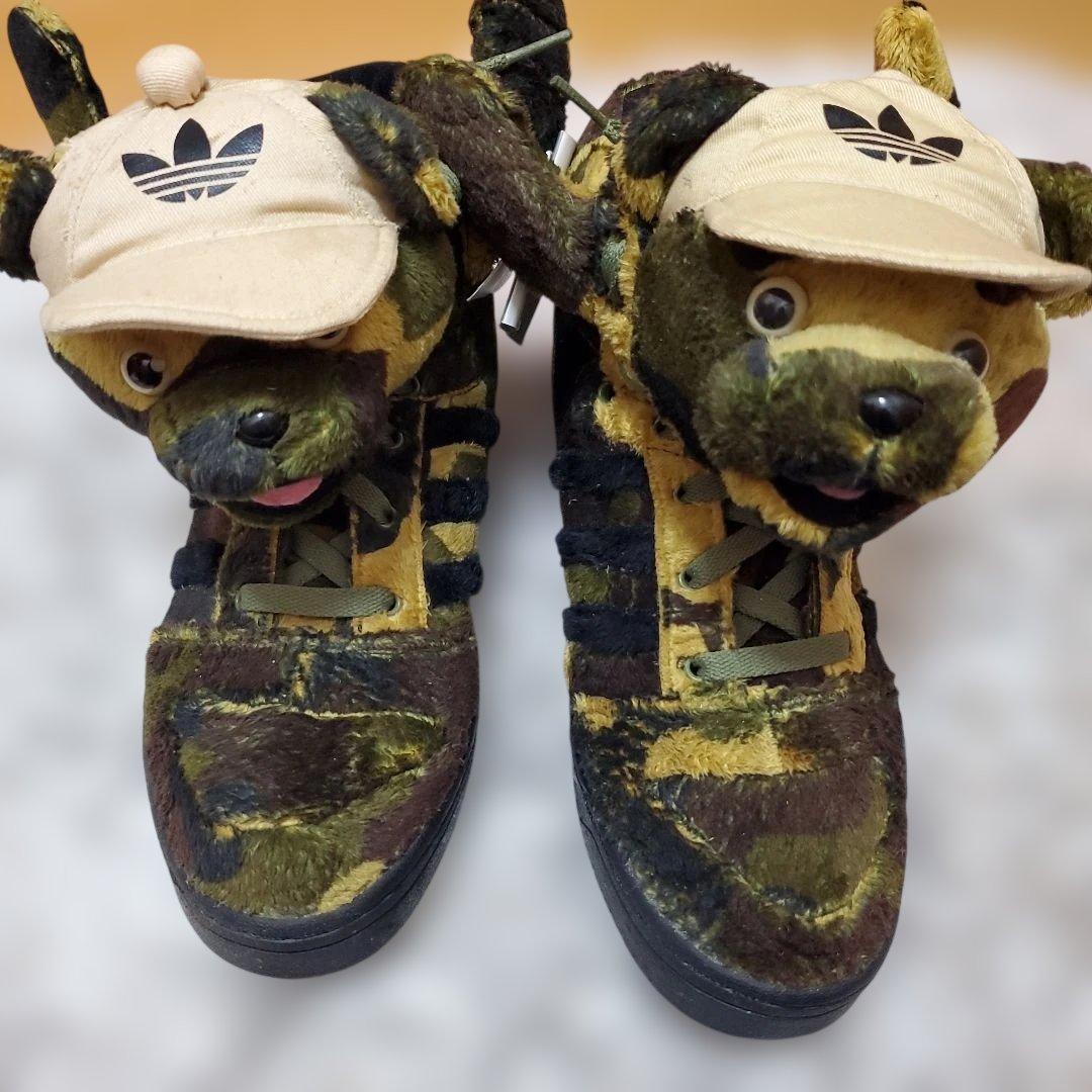 【未使用タグ付き】adidas　ジェレミースコット迷彩くま