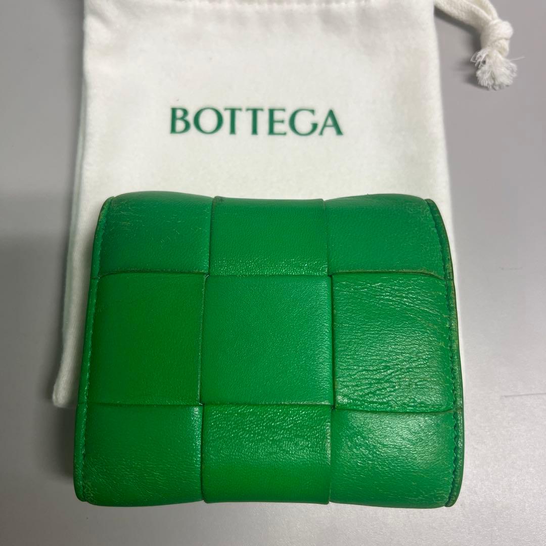 BOTTEGA VENETA ボッテガべネタ財布　イントレチャートカセット