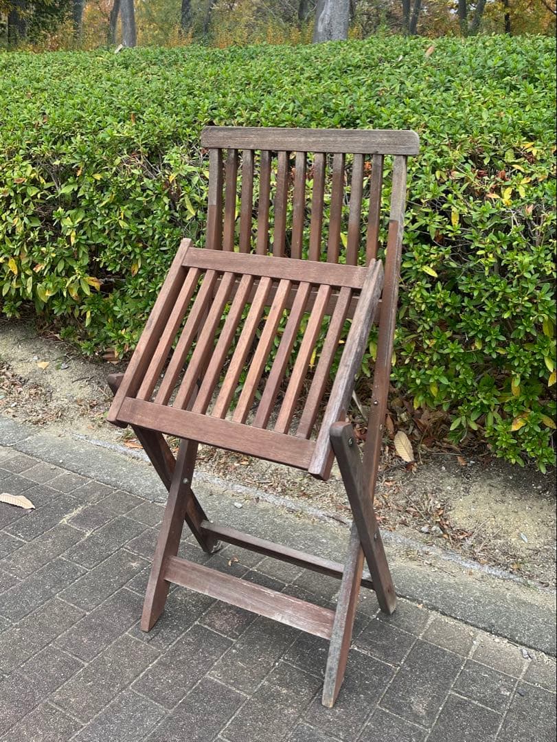 a）ヴィンテージ・ポピュラー折りたたみチェア 木製折りたたみチェア ブラウン