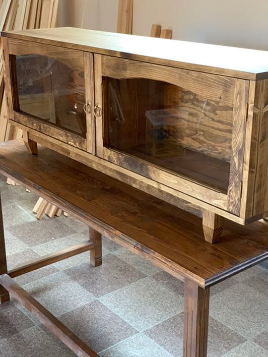 【無垢材】アンティーク調　ガラステレビボード