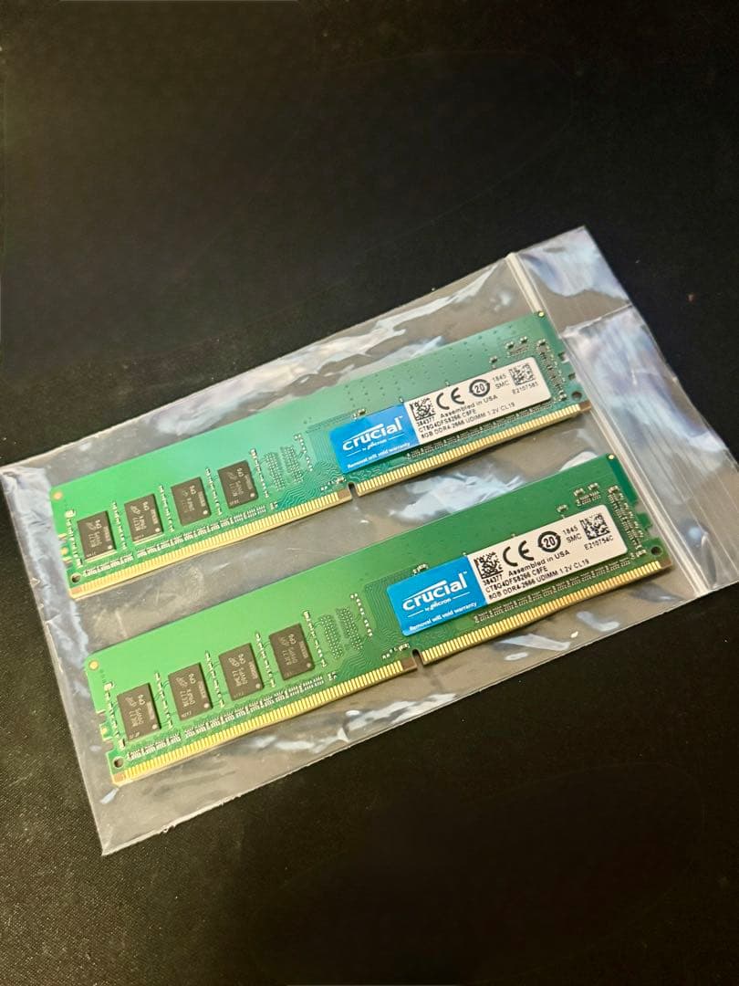 Crucial DDR4 8GB メモリー 2枚セット