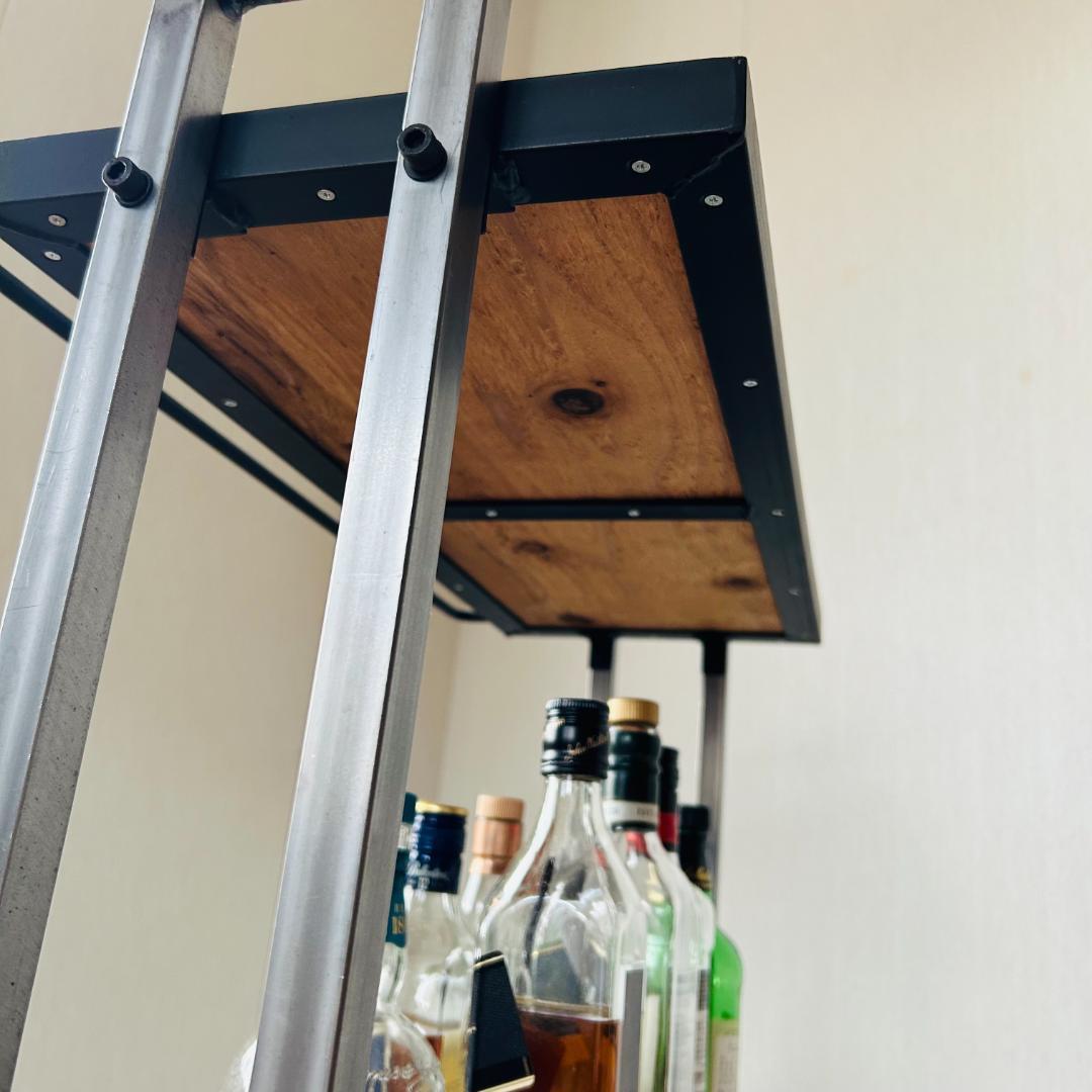 \"ウイスキーラック\"　スチールバーカート　3段　メッシュ棚　アイアン家具