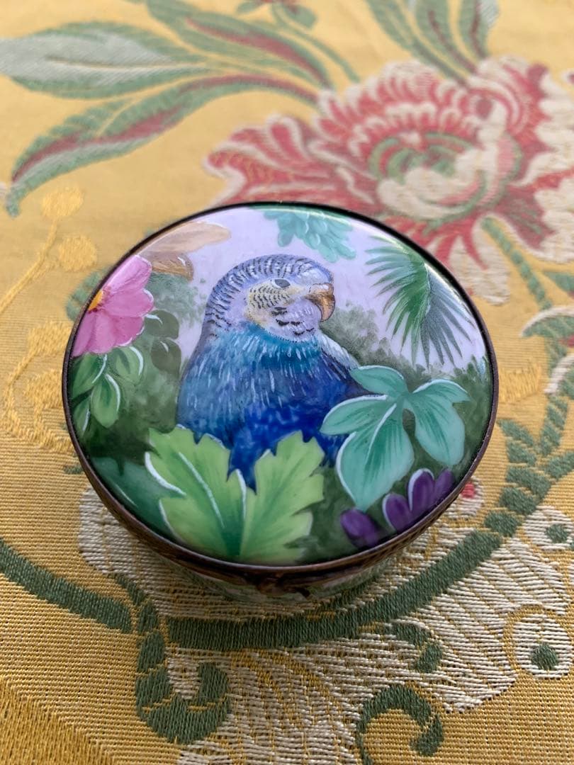 リモージュボックス　フランス製　ちょっとレアなトロピカル雰囲気が素敵な小物入れ！