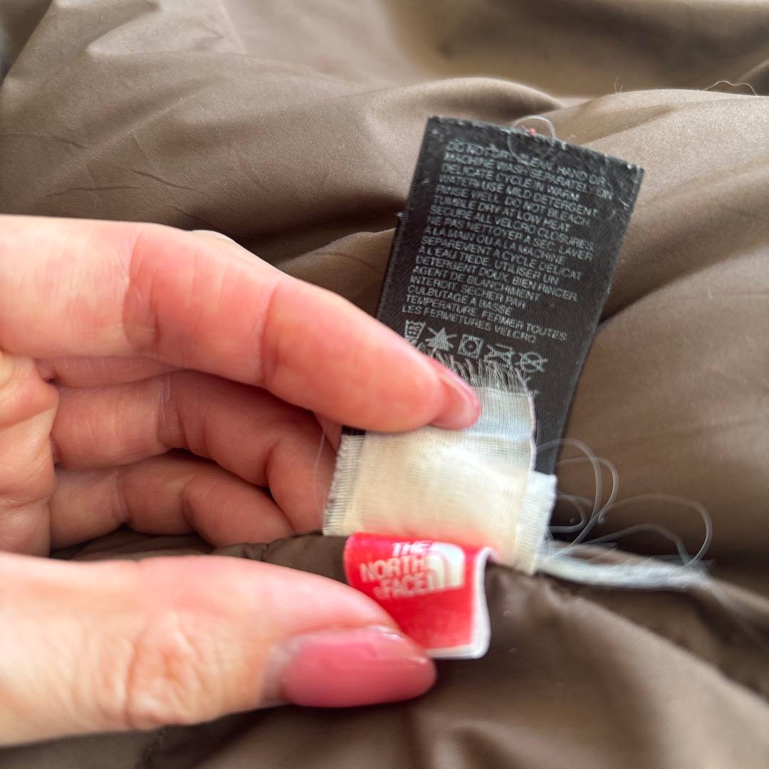 おまけつきノースフェイスダウンブラウン700ヌプシケンダル