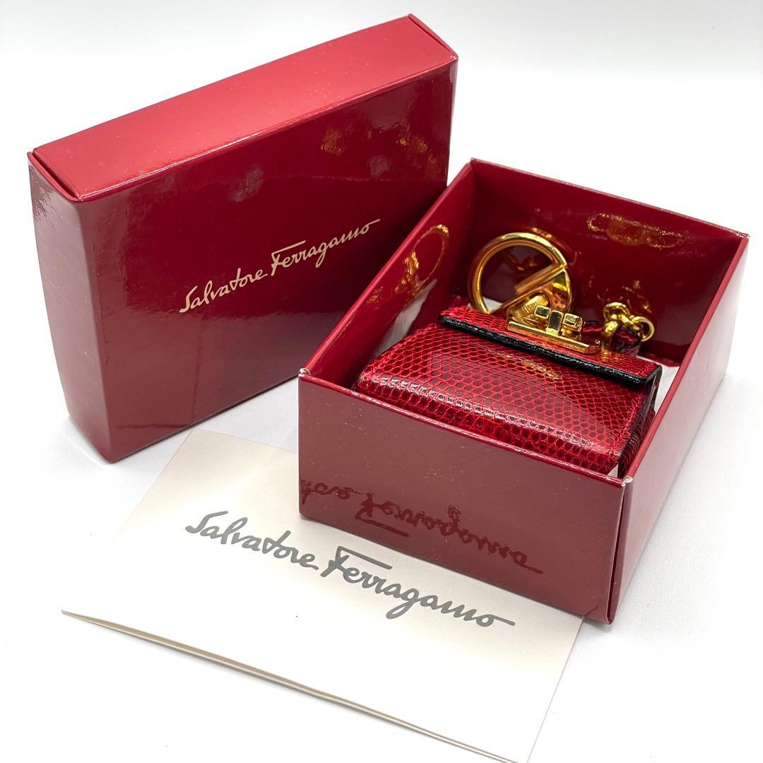 ✨極美品✨サルヴァトーレフェラガモ バッグモチーフ ガンチーニ バッグチャーム
