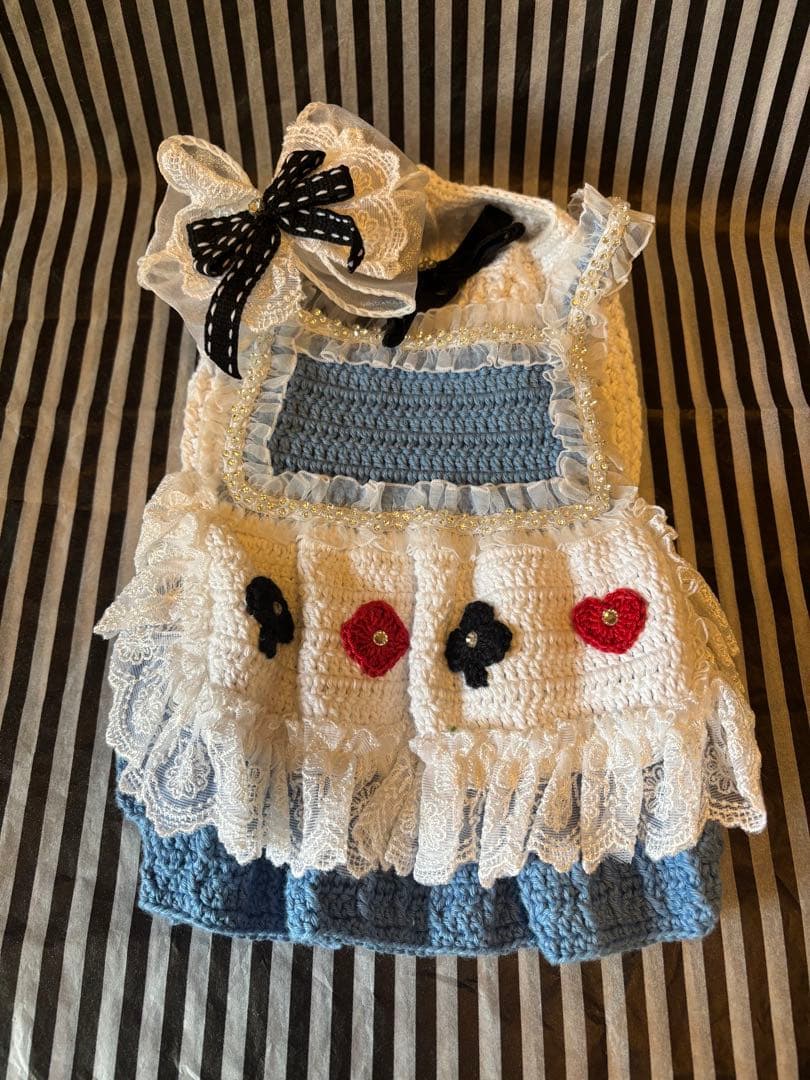 17◆ アリス　エプロン　パピリーヒルズ　不思議の国のアリス