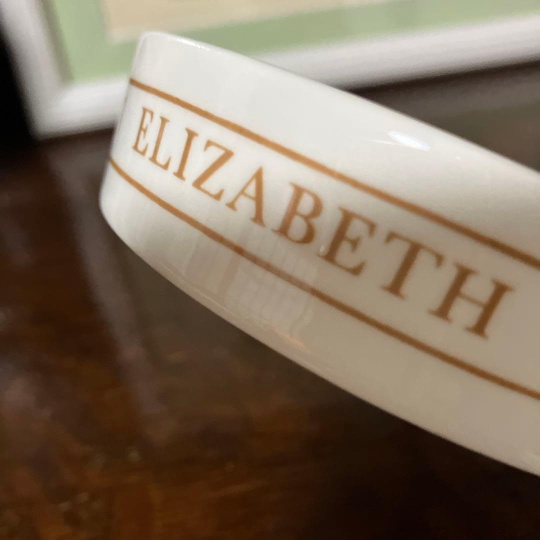 レア品　エリザベス女王在位25周年　シルバージュビリー　コールポートトリンケット