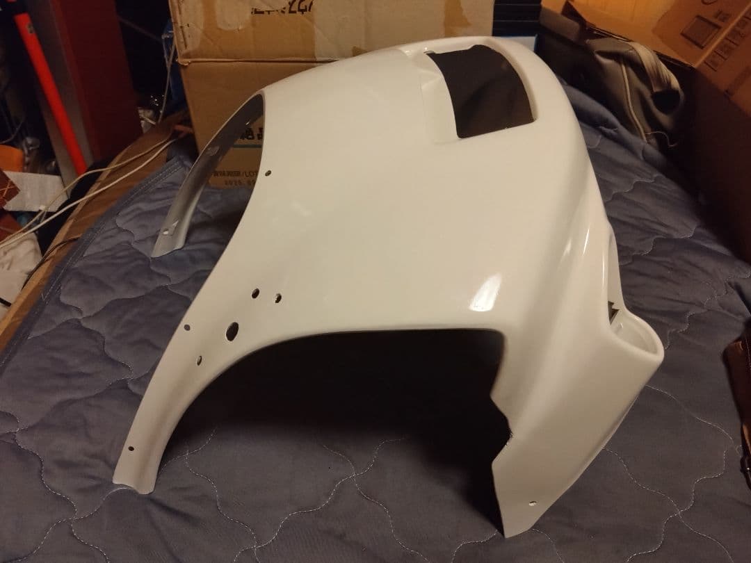 NS-1 AC12 アッパーカウル　傷補修・塗装済　ホンダ純正色　タフタホワイト