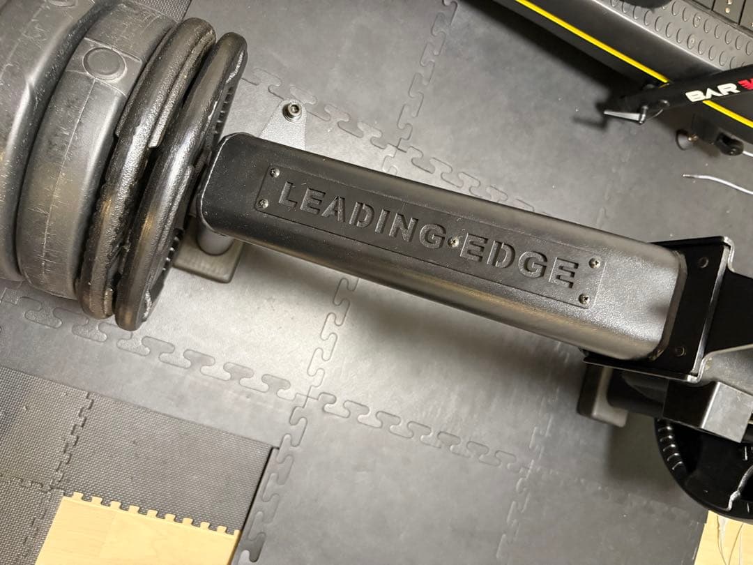 引取限定　LEADING EDGE ヘックスバー