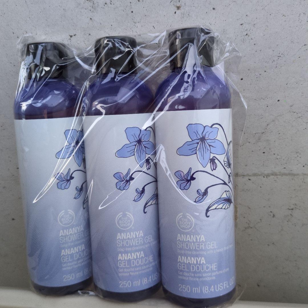 未使用　ANANYA アナーニャ ボディシャンプー シャワージェル 250ml