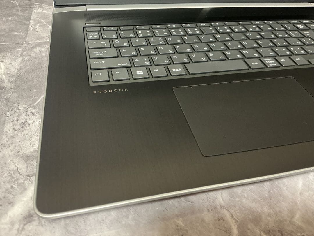 美品 HP ProBook 17インチcorei5 第8世代 新品SSD256