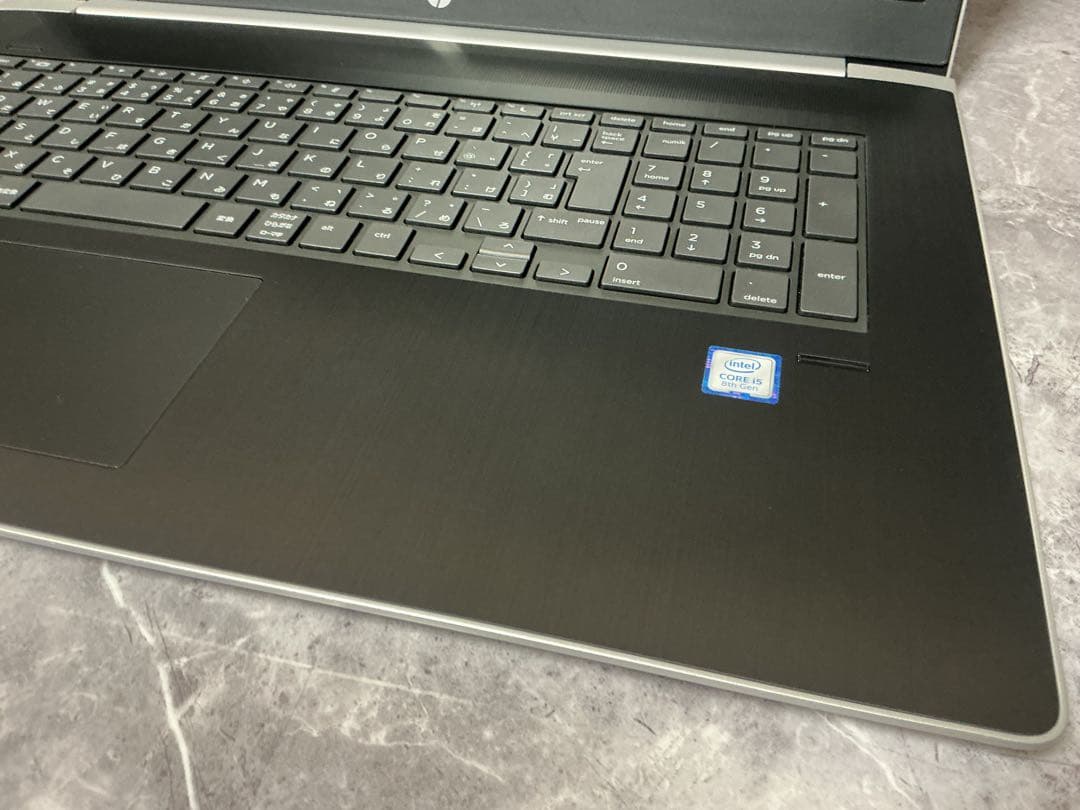 美品 HP ProBook 17インチcorei5 第8世代 新品SSD256
