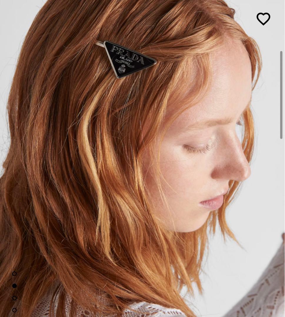 ちーPRADA プラダ ヘアピン 黒