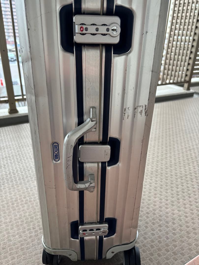 RIMOWA リモワ シルバーインテグラル キャリーケース