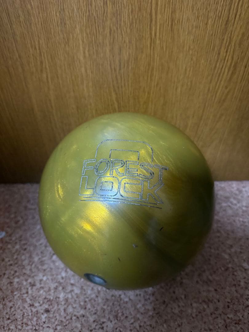 FOREST LOCK ボウリングボール ゴールド15ポンド