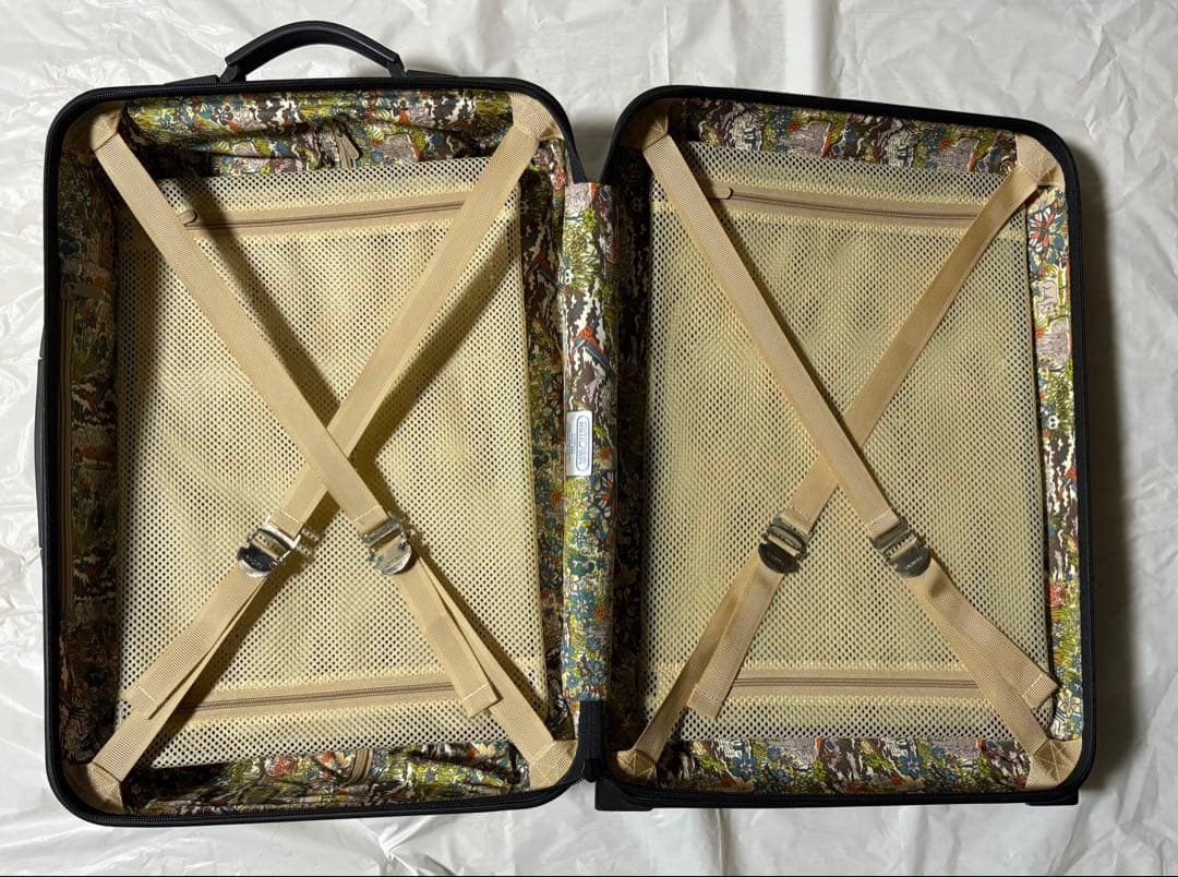 リモワ ユナイテッドアローズ 別注サルサ 32L 2輪 ミルクティー機内持込可