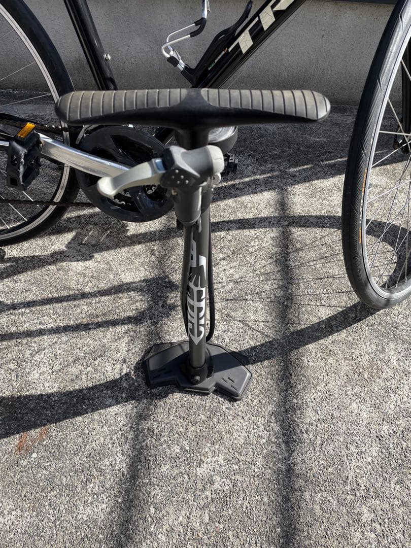 モリ 引取限定 付属品多数有 2017 Trek fx1 クロスバイク