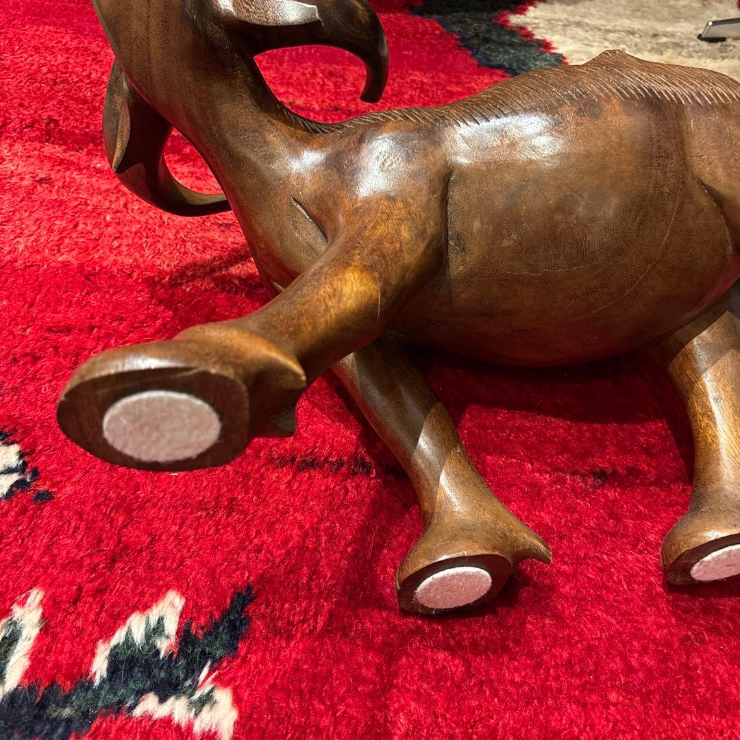 牛の置き物　木製　ビンテージ