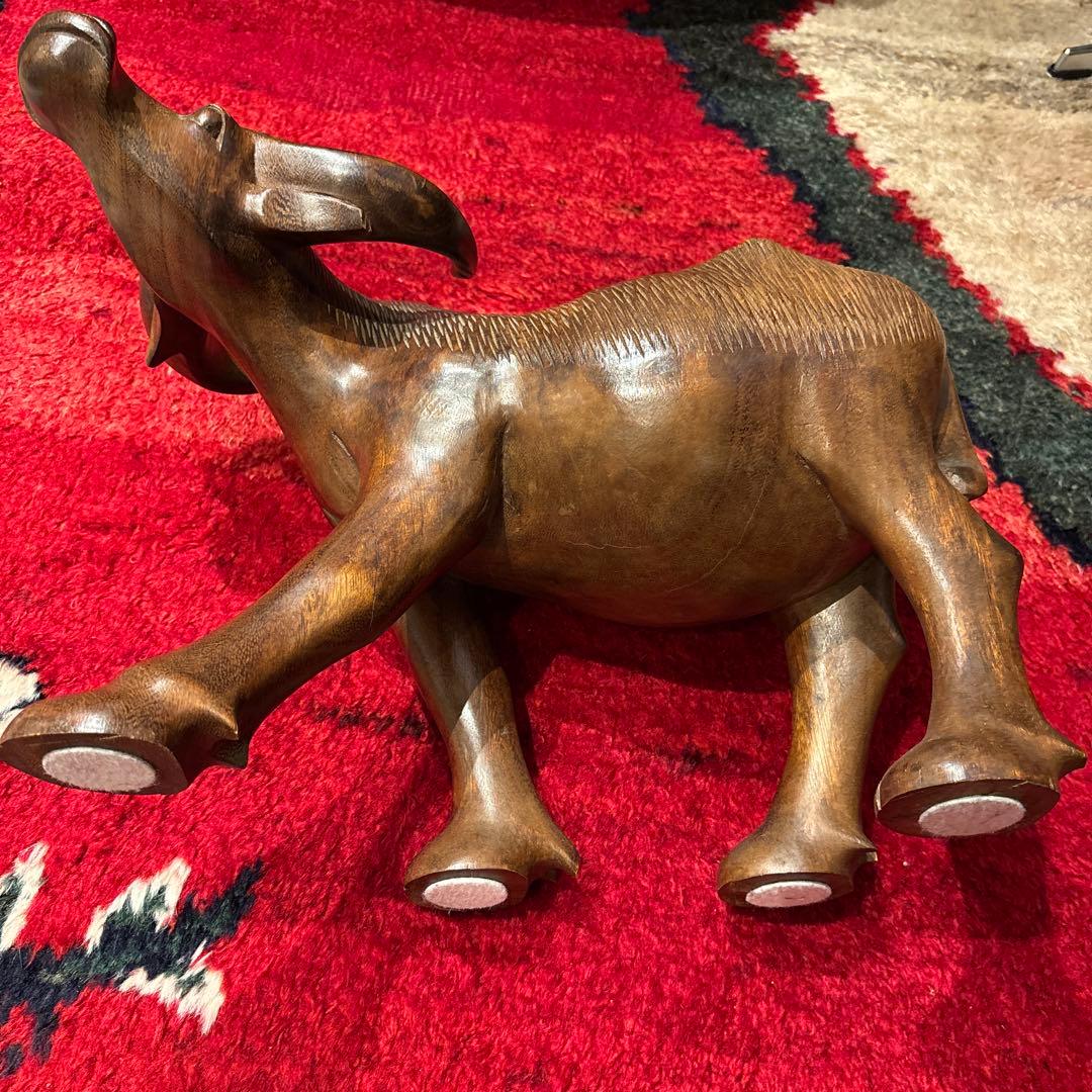 牛の置き物　木製　ビンテージ