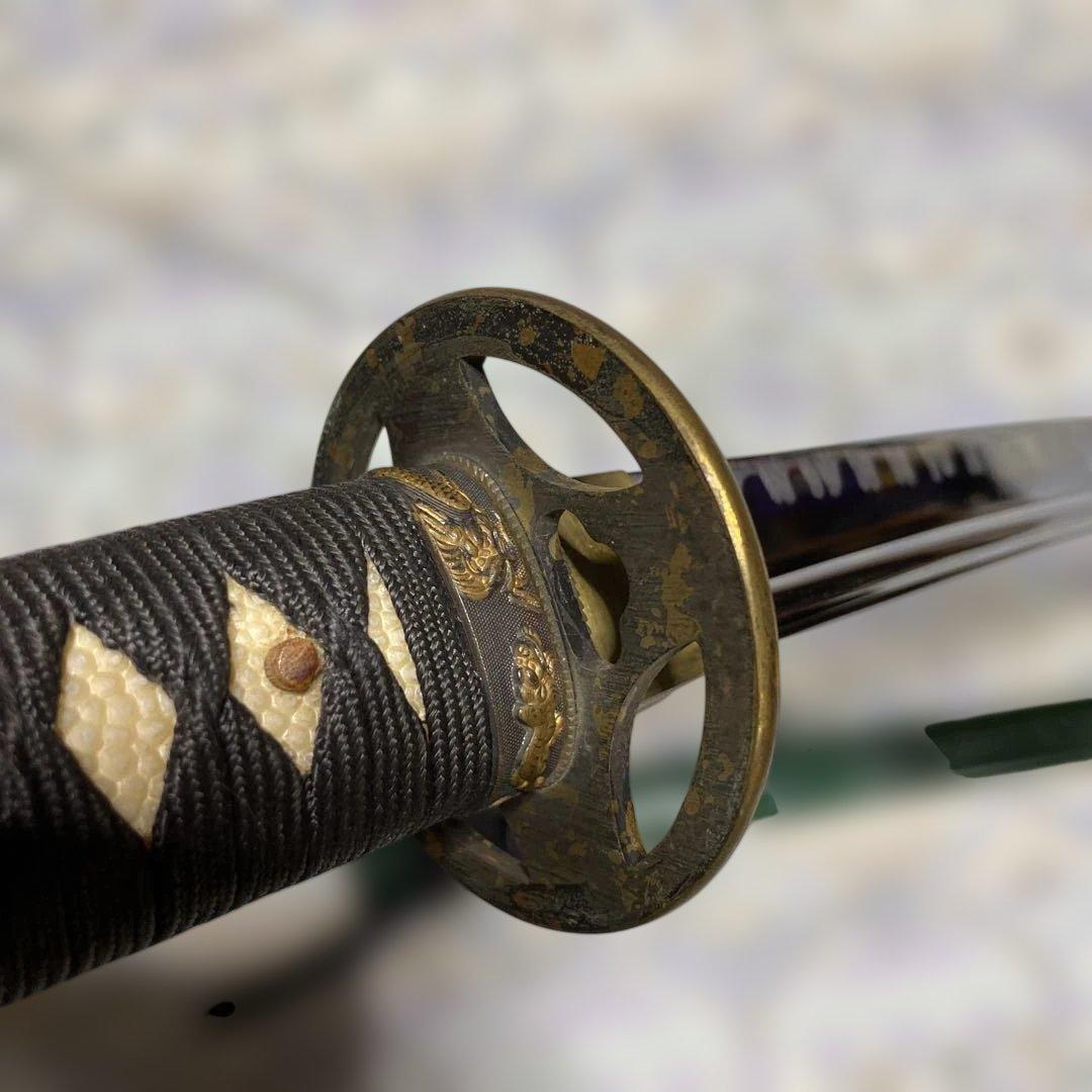 上級居合大刀 黒柄 十字透し丸鍔 緑暈し呂鞘