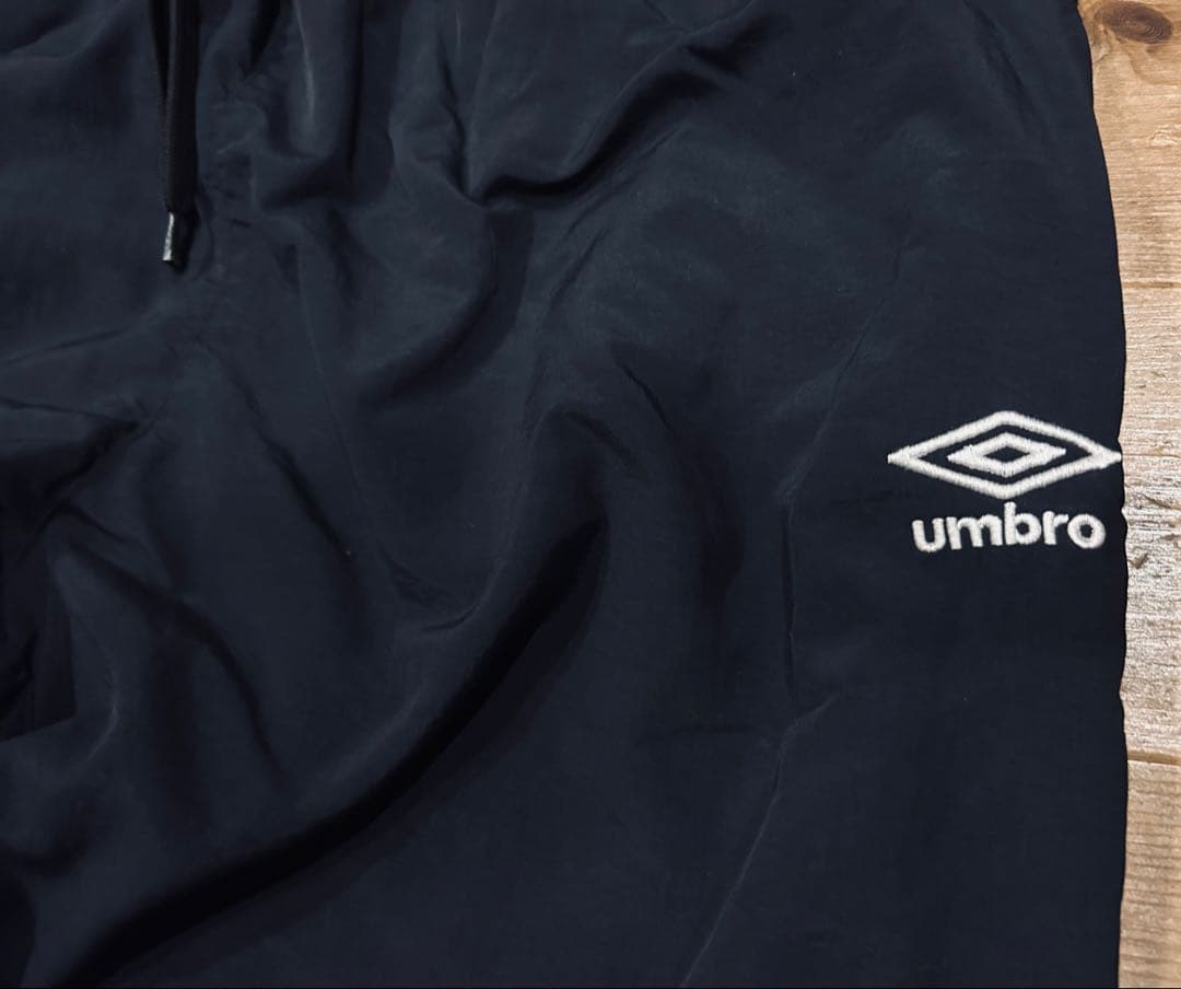 パンツ 古着 90s UMBRO アンブロ XL ナイロン 黒 フリース 美品
