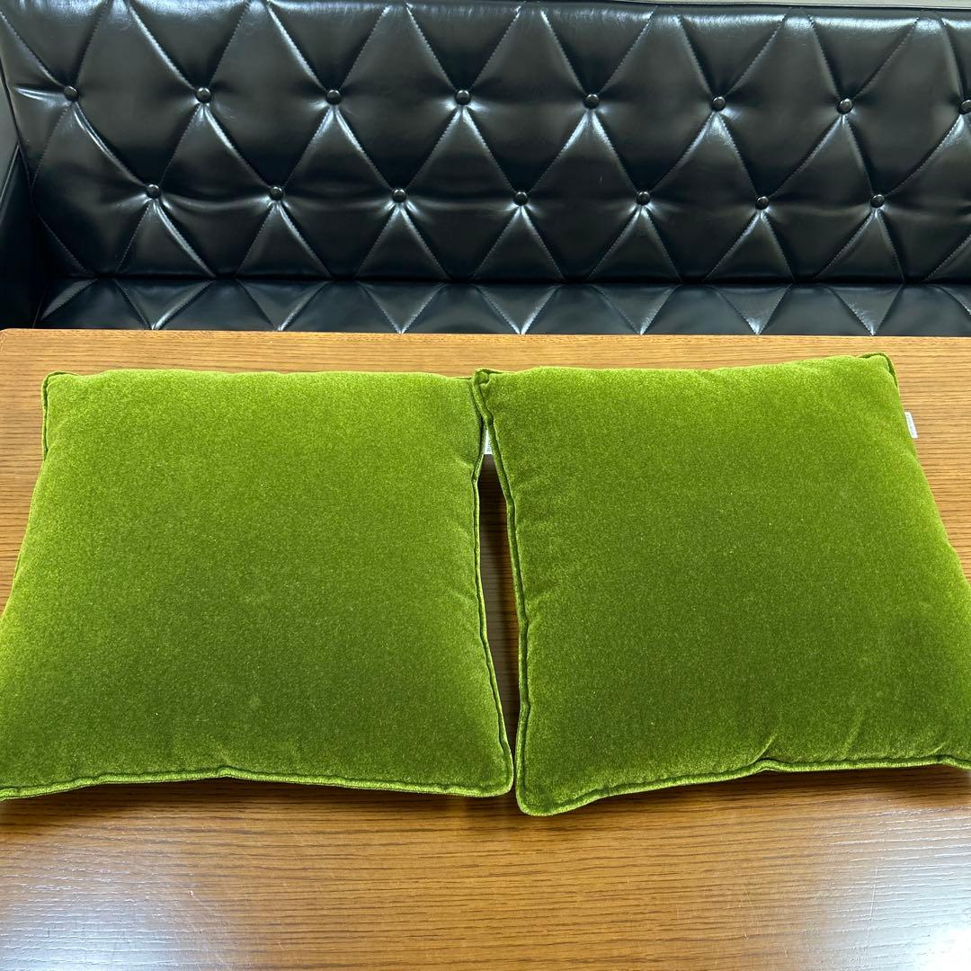 カリモク　モケットグリーン クッション　2個セット※3月28日(金)に発送