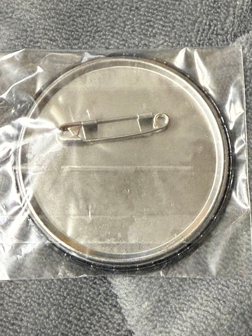 バイオハザード　カプコンバー　缶バッジ　レオン・S・ケネディ