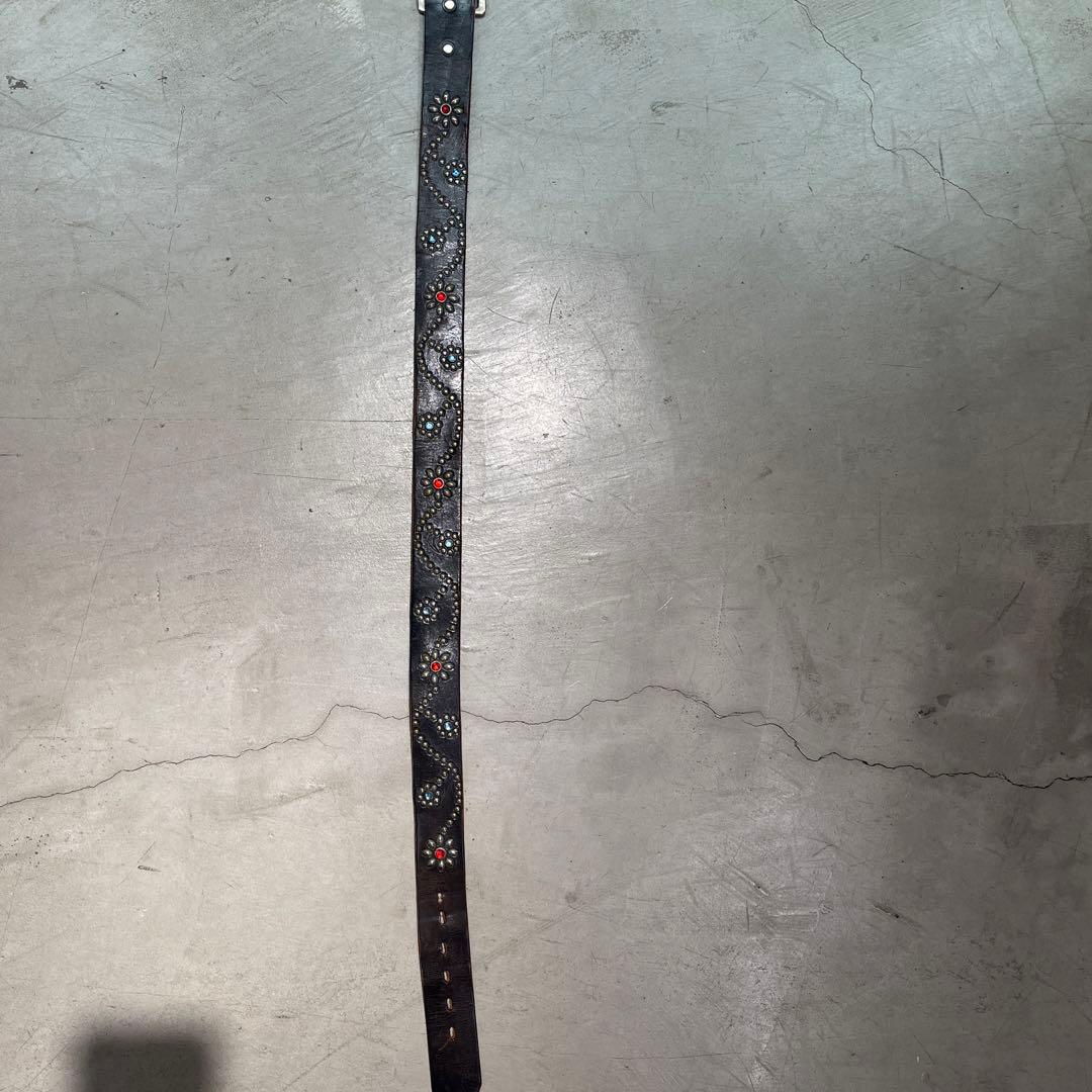 HTC 34インチ　スタッズ付き黒レザーベルト