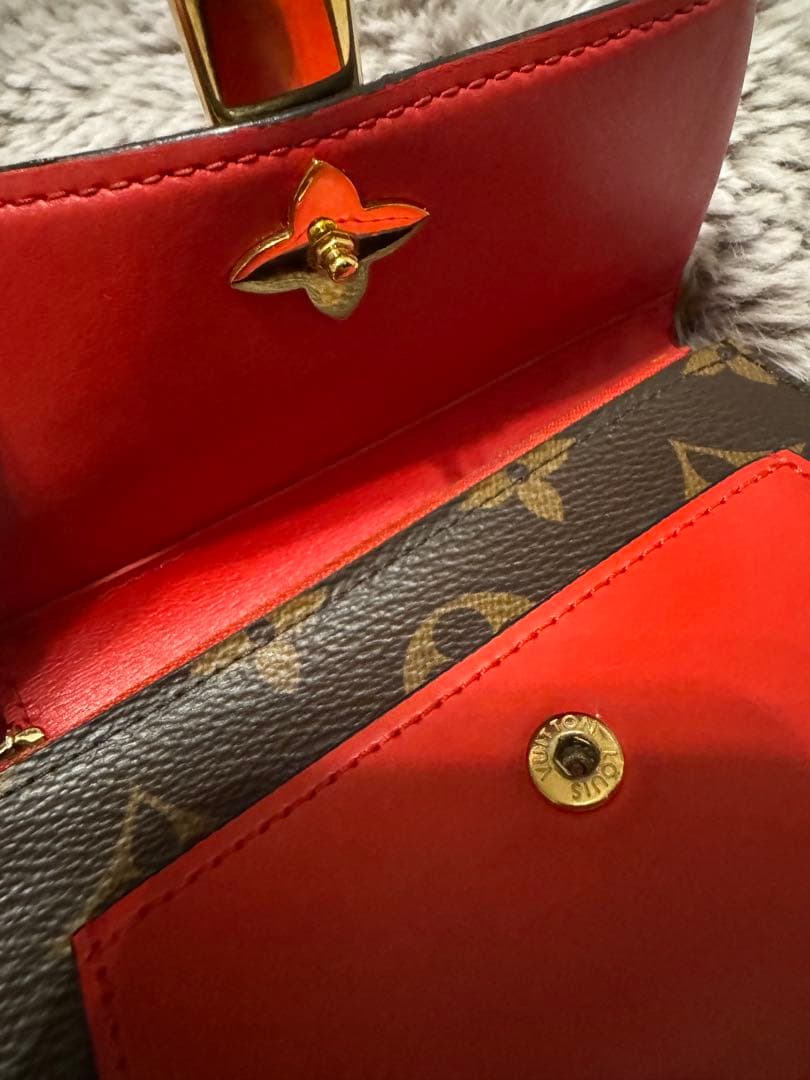 ルイヴィトン モノグラム 折り財布 南京錠