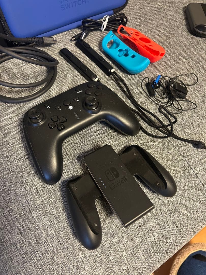 Nintendo Switch 本体 グレー　付属品あり