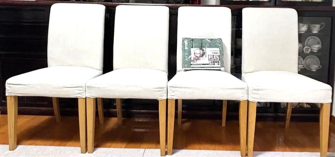 ダイニングテーブル5点セット引取り限定。