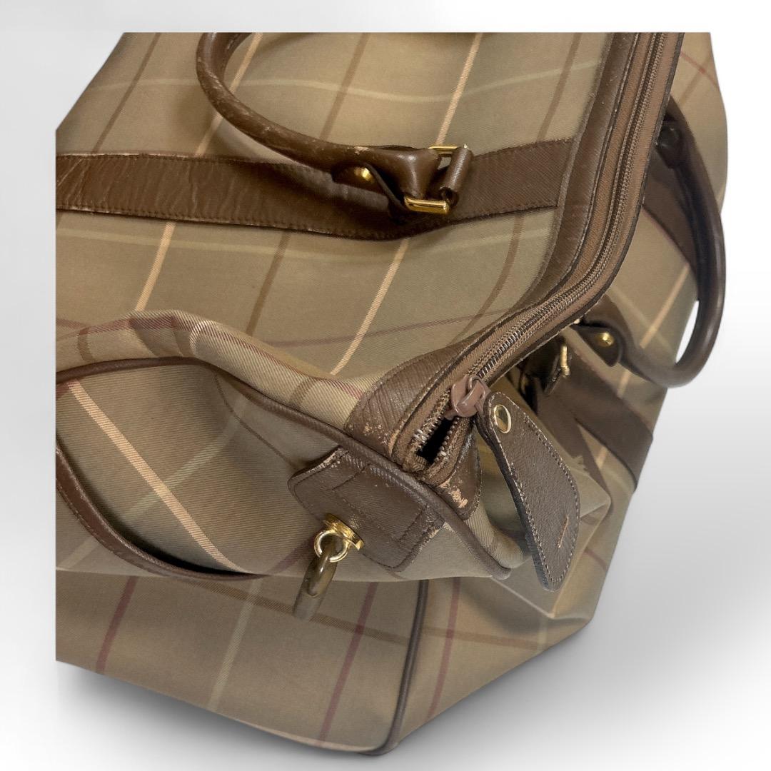 バーバリー 大容量 チェック柄 ボストンバッグ 美品　ポーチ付き　旅行