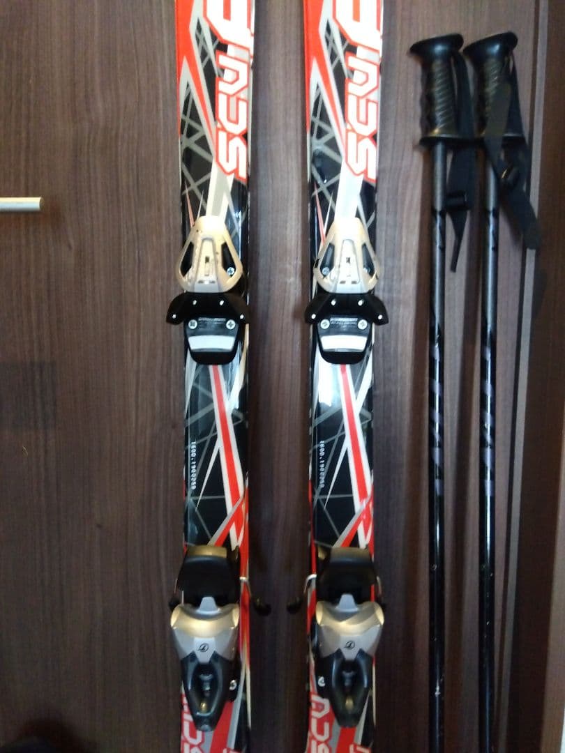 程度良好‼️CARVING/男女兼用/スキーセット・メンテ・WAX済み✔