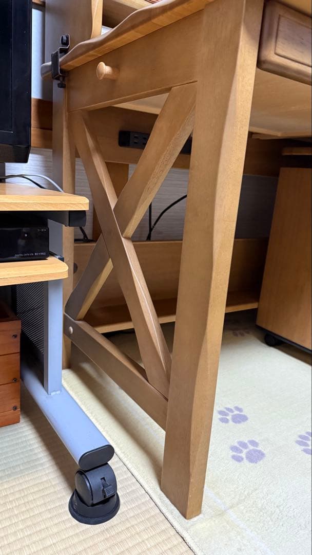 さるっち/カリモク　学習机　①机•本棚セット