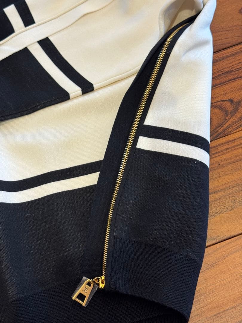 ルイヴィトン ニット S