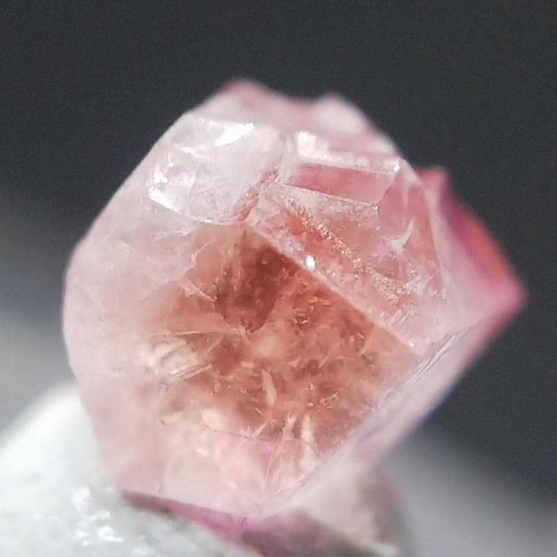 341 レア ペツォッタイト ラズベリル 結晶 原石