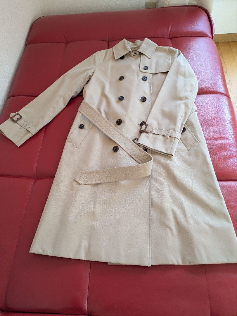 【ぐでたまさんの専用】　Burberry　トレンチコート 　38