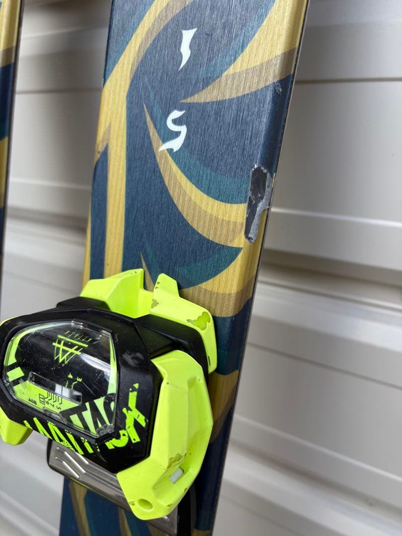 ブルーモリスREBIRTH スキー板 ビンディングセット150センチ　傷有り