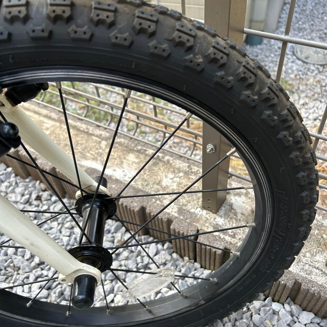 ヨツバサイクル　18インチ　ネイビー