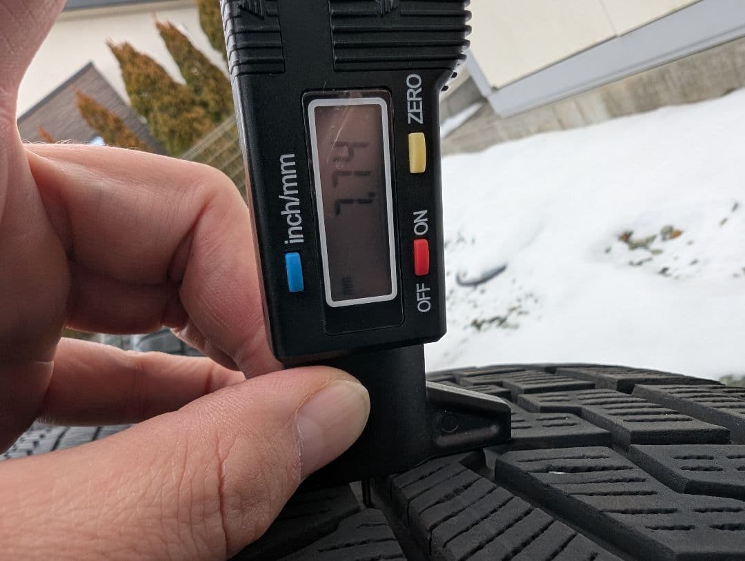 225/45r18 YOKOHAMA　はとさん