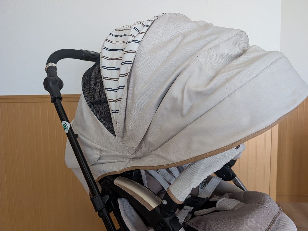 即発送★美品最上位モデルコンビベビーカーアンブレッタ　フレンチホワイト