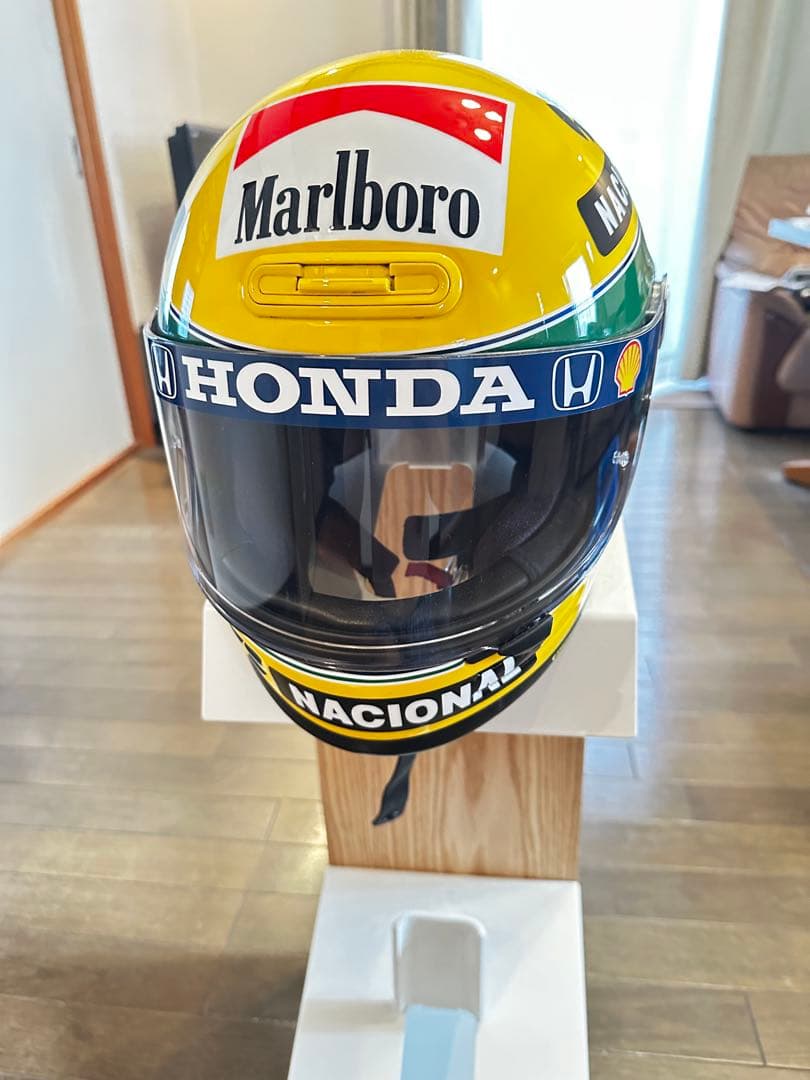 アイルトンセナ　ヘルメット