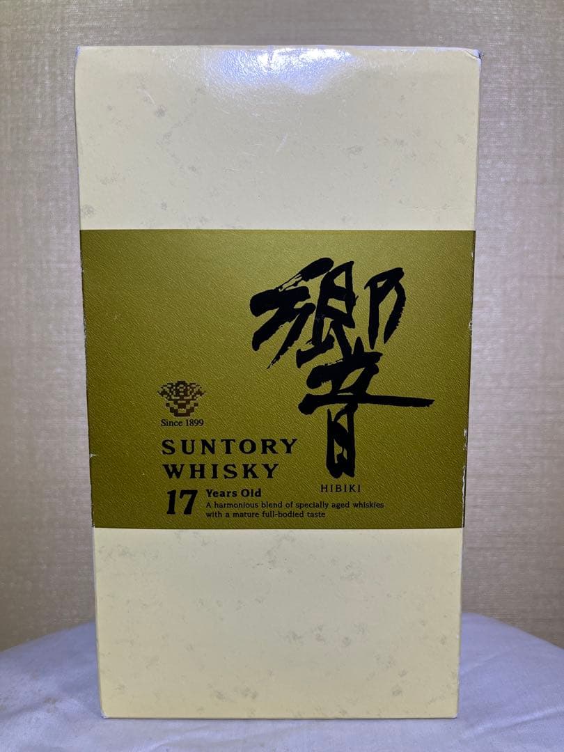 響 17年 両面ゴールドラベル 未開栓