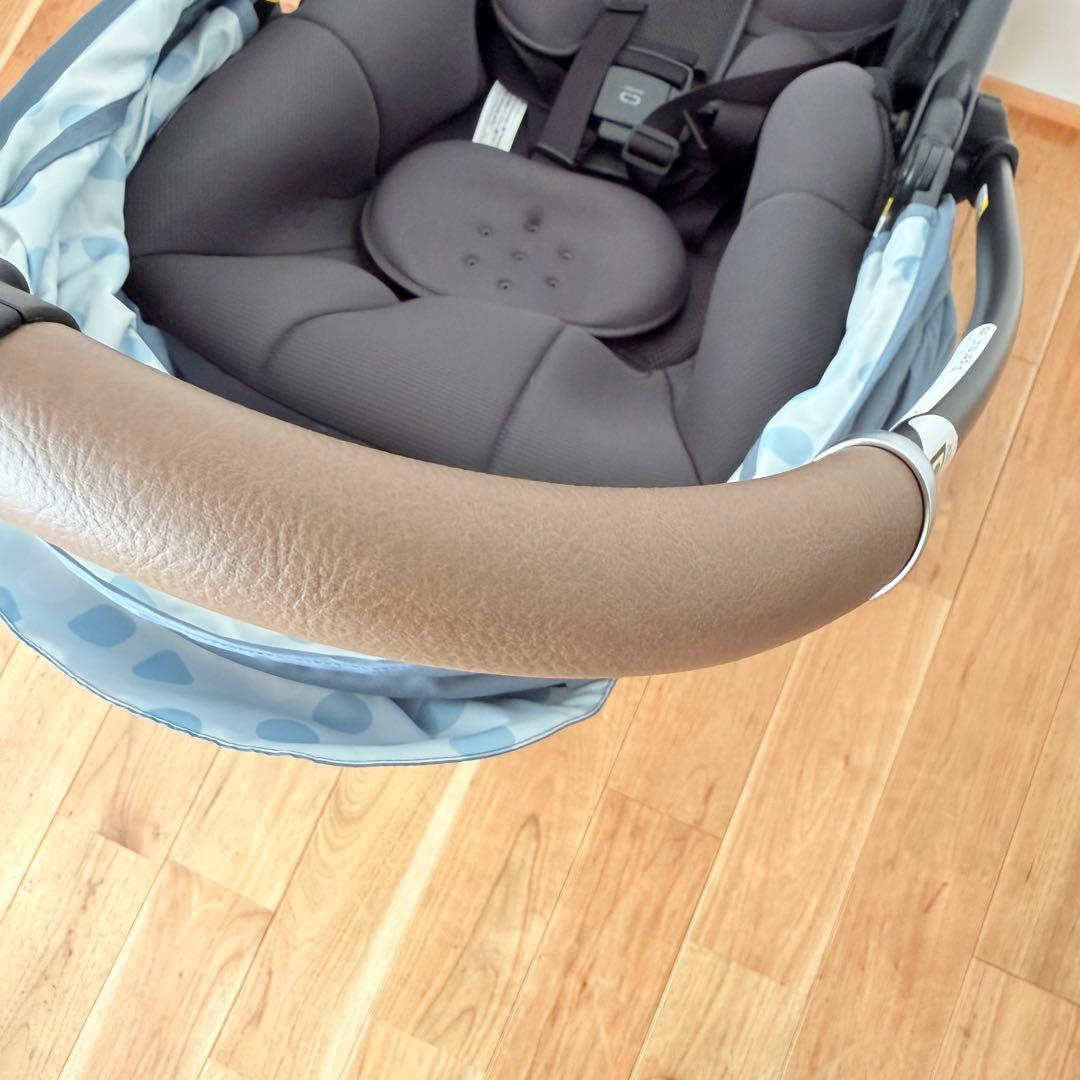 未使用級美品 2024年モデルAprica ベビーカー ラクーナエアープラス