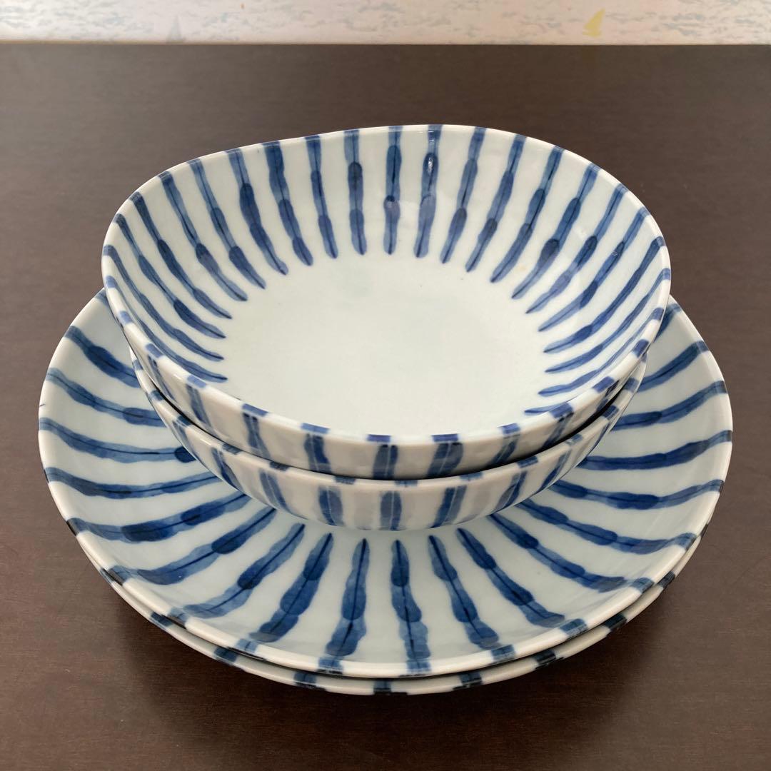 十草模様　美濃焼　プレート2枚、中鉢2枚セット