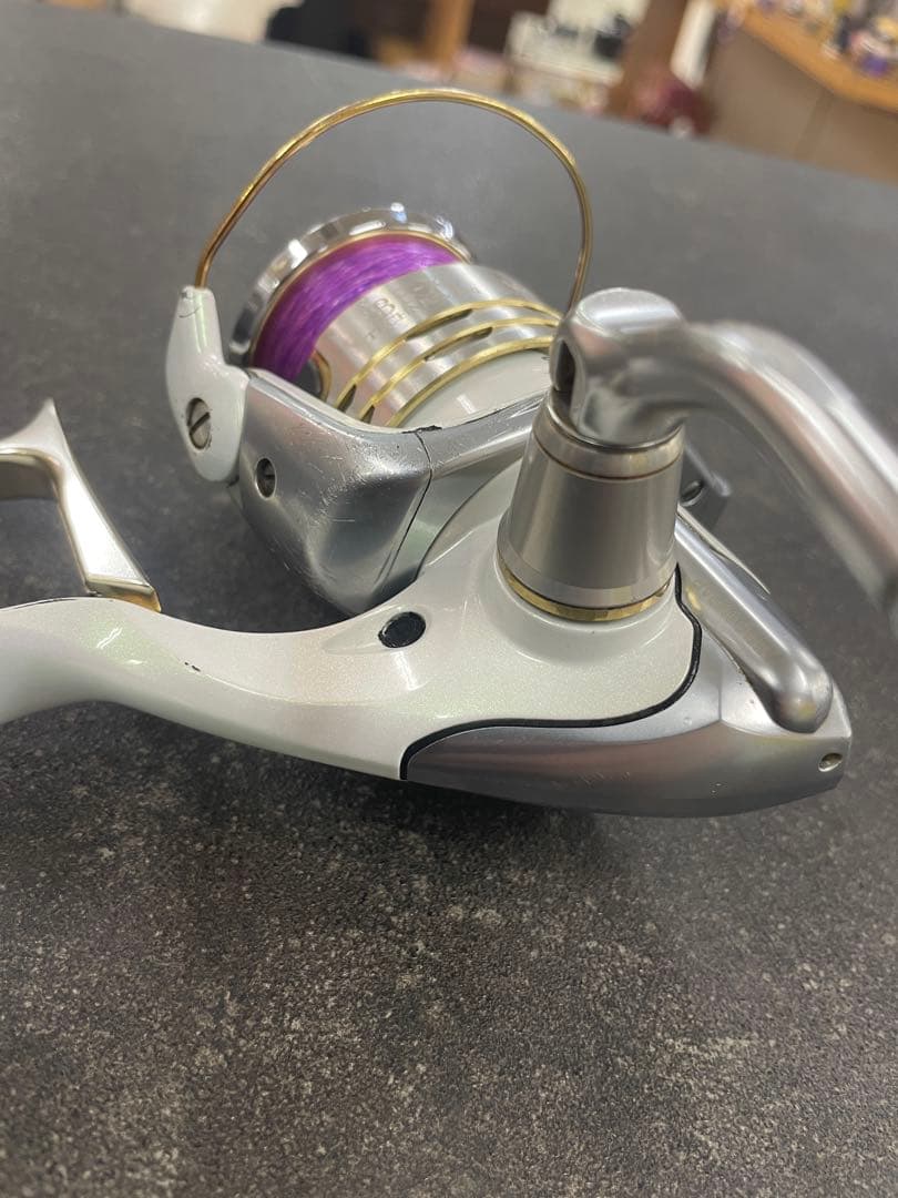 超希少シマノBB-X テクニウム Mg ホワイトスペシャル C3000DXG